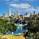 Luxe 3Br Full-Floor Suite With Views Darling Point