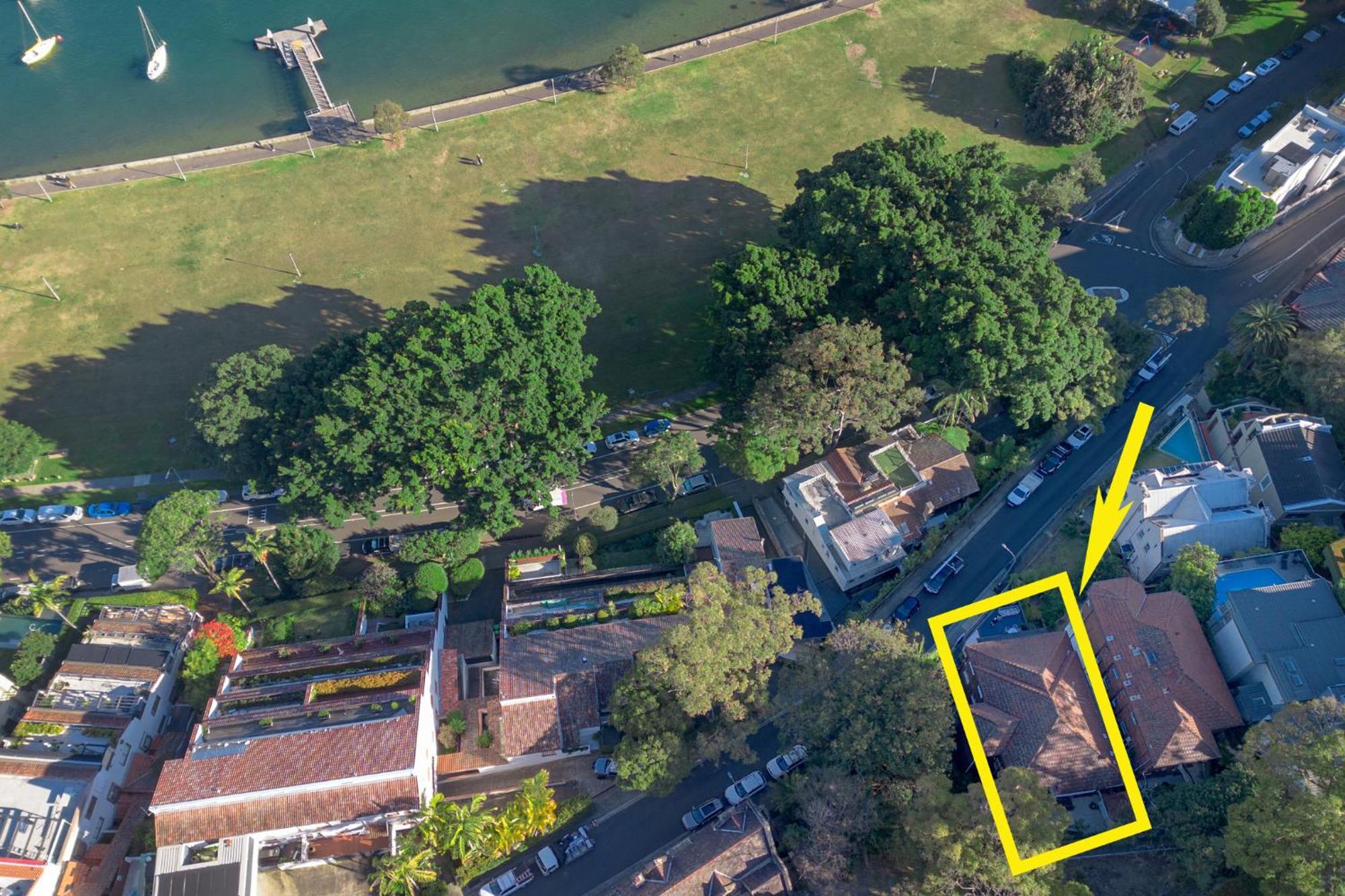 Luxe 3br Full-floor With Views Darling Point